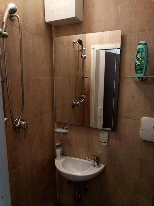 Апартаменты Sunrise30Mt Tram Ingresso Indipendente Parcheggio Местре Экстерьер фото